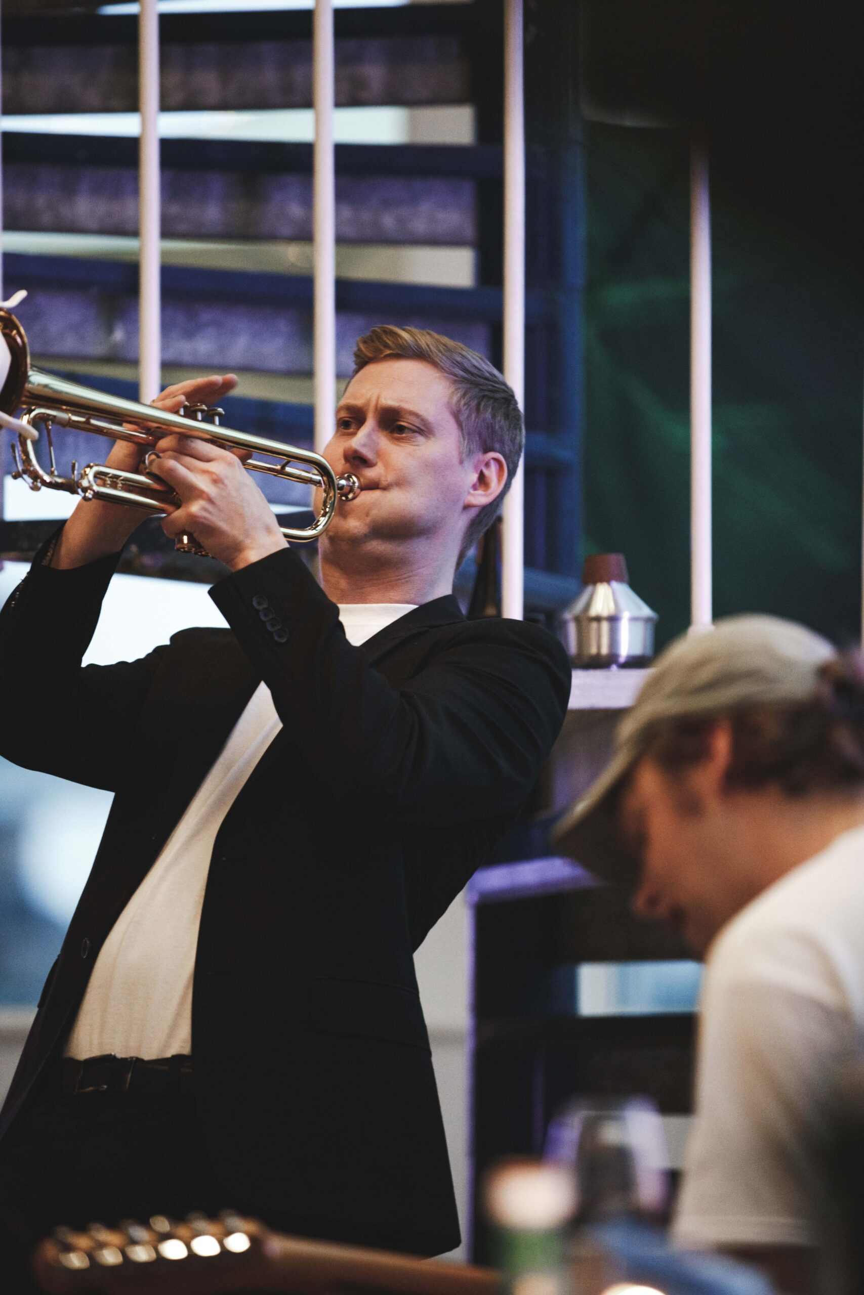 9.V1 – åbningsfest plads